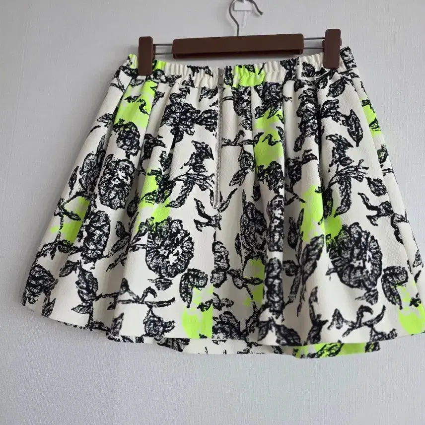 [BUNJANG] Olive Des Olive Floral Mini Skirt / 올리브데올리브꽃무늬미니스커트
