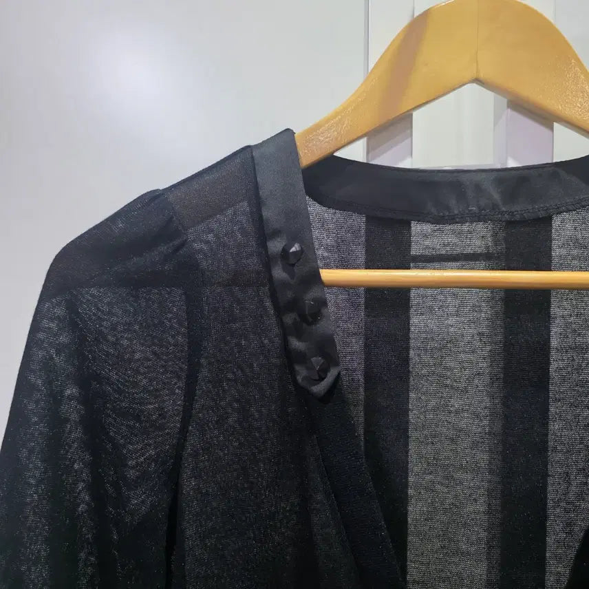 [BUNJANG] VIKI Black Sheer 3/4 Sleeve Cardigan / VIKI 비키 블랙 시스루 7부 소매 가디건