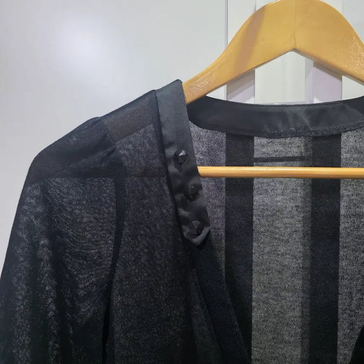 [BUNJANG] VIKI Black Sheer 3/4 Sleeve Cardigan / VIKI 비키 블랙 시스루 7부 소매 가디건