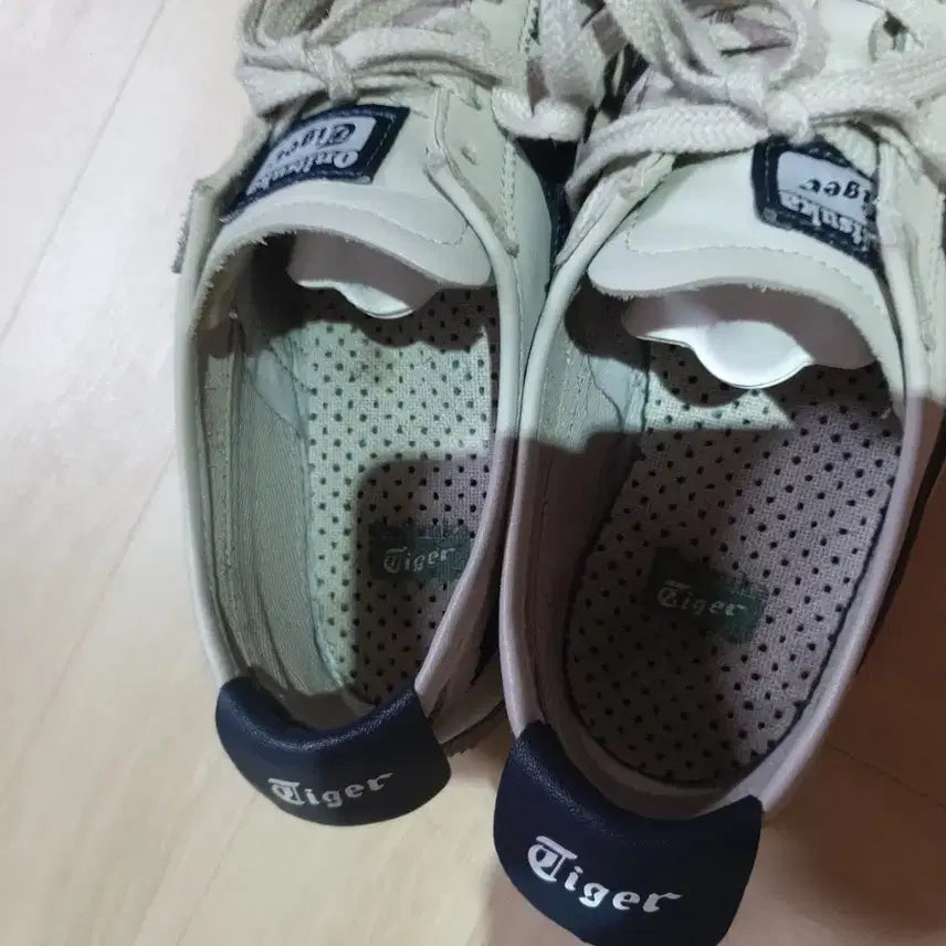 [BUNJANG] Onitsuka Tiger Mexico 66 Sneakers / Onisuka tiger 오니츠카타이거  멕시코66  270