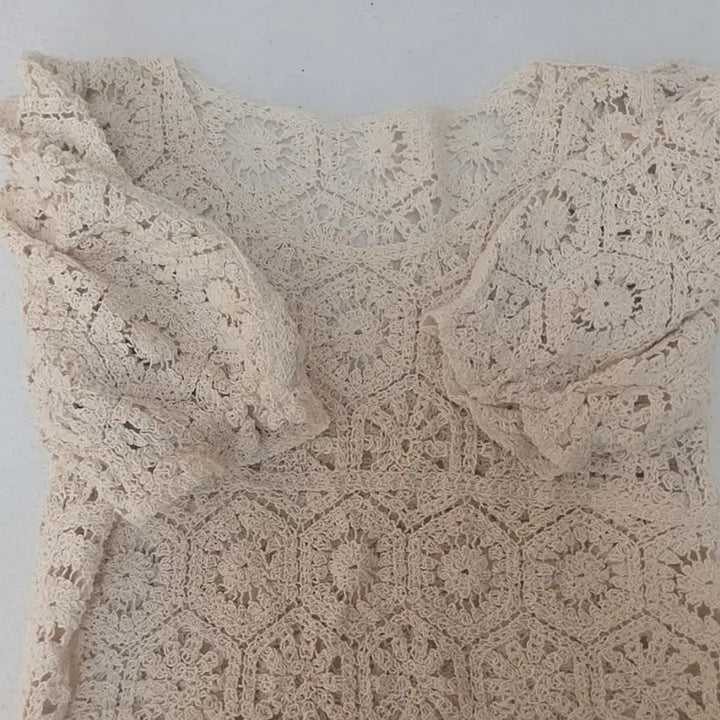 [BUNJANG] Ivory Crochet Knit Short Sleeve Blouse / 아이보리 크로셰 뜨개 반팔 블라우스