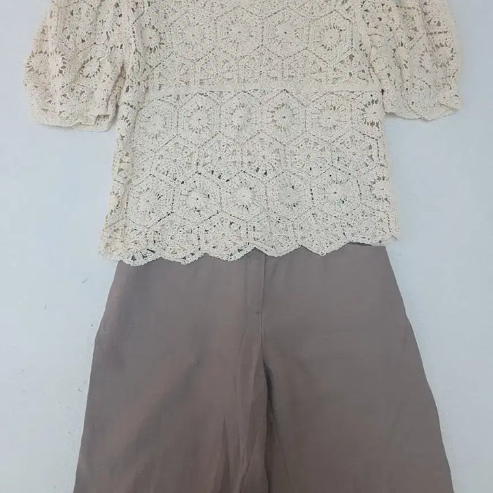 [BUNJANG] Ivory Crochet Knit Short Sleeve Blouse / 아이보리 크로셰 뜨개 반팔 블라우스