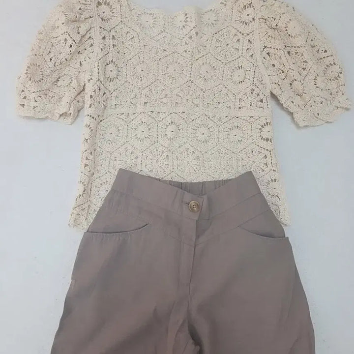 [BUNJANG] Ivory Crochet Knit Short Sleeve Blouse / 아이보리 크로셰 뜨개 반팔 블라우스