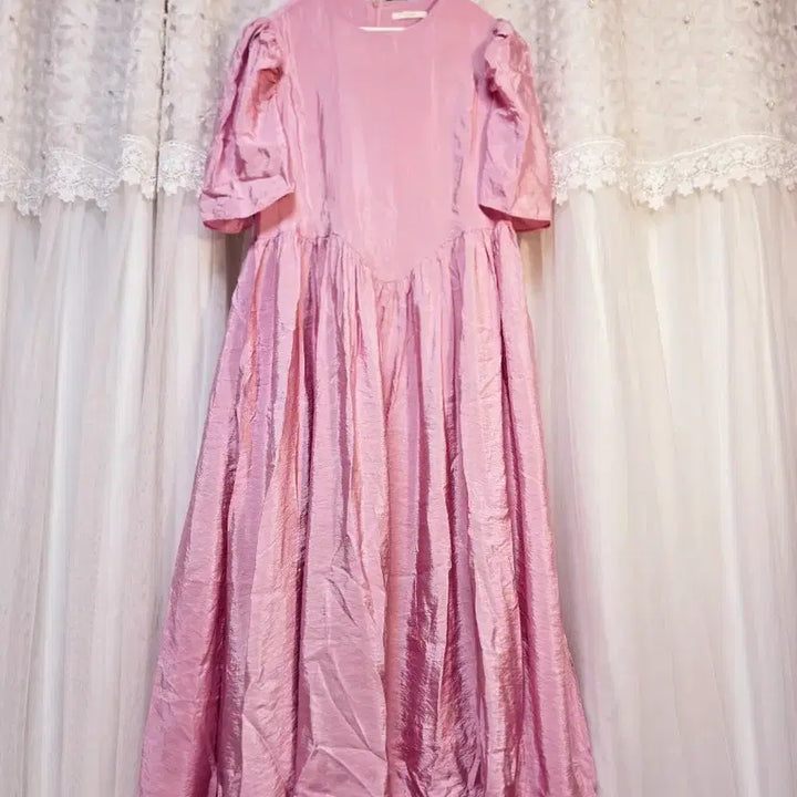 [SOLD OUT] 새틴핑크롱원피스