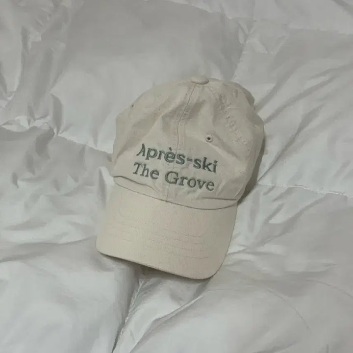 [BUNJANG] Grove Ivory Cap / Grove 아이보리 캡모자
