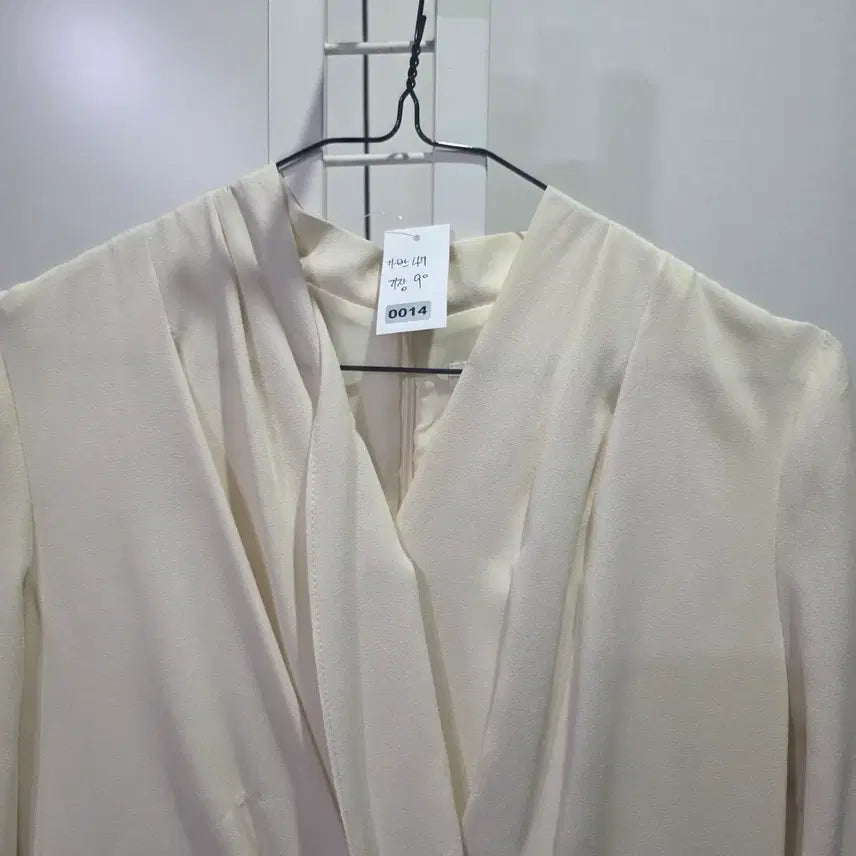 [BUNJANG] It MICHAA Color Block Wrap Mini Dress / 잇미샤 배색 랩 스타일 원피스