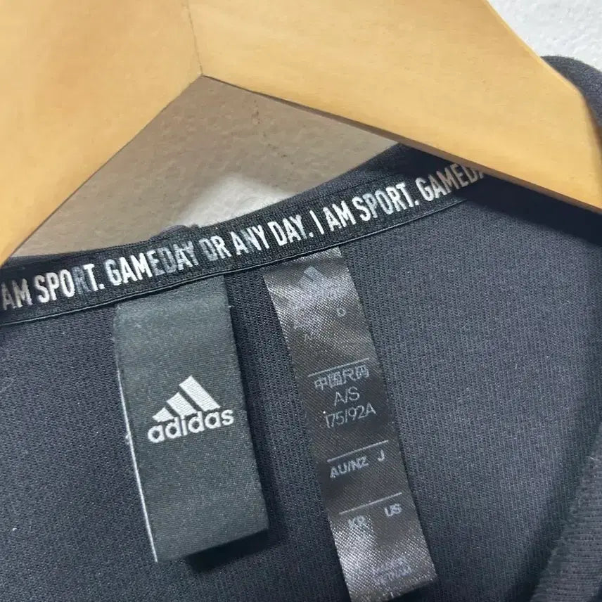 [BUNJANG] Adidas Three-Stripe Black Hooded Zip-up Jacket (M) / 아디다스 삼선 블랙 후드집업 M