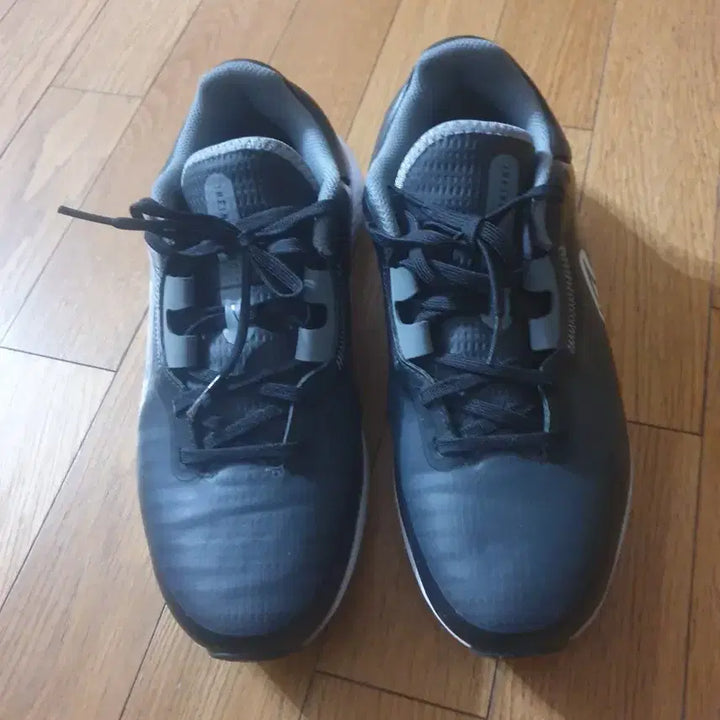 [SOLD OUT] 나이키 골프화 DM849-001 270mm