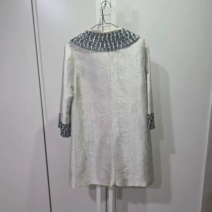 [BUNJANG] Cubic Embellished Double Button Coat / 큐빅 장식 더블 버튼 코트