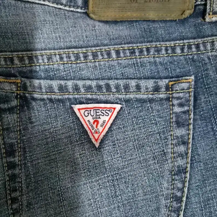 [BUNJANG] GUESS CO. Bootcut Jeans / GUESS CO. 부츠컷 청바지 32사이즈
