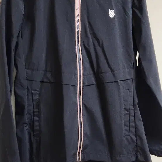 [BUNJANG] K-Swiss Hooded Windbreaker Jacket / K-Swiss 케이스위스 후드 바람막이 블랙