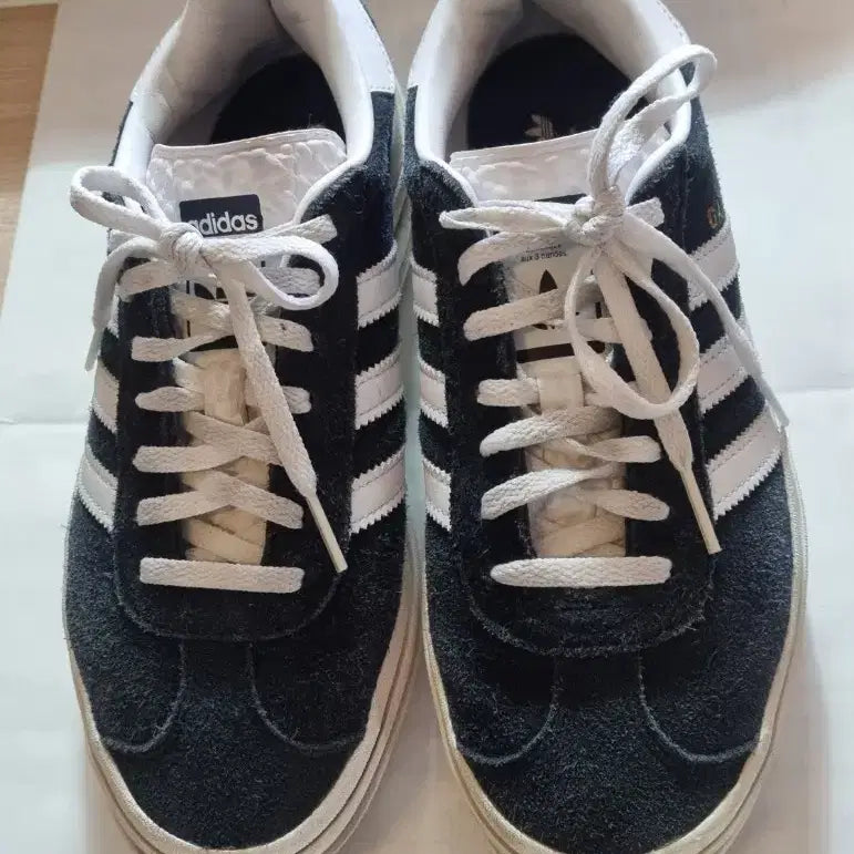[SOLD OUT] 아디다스 가젤 볼드 블랙 235