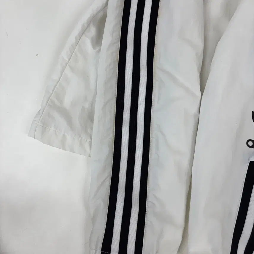 [BUNJANG] Adidas Windbreaker Jacket / 아디다스 바람막이
