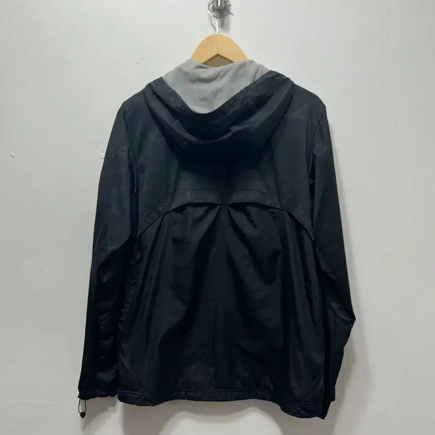 [BUNJANG] Nike SPARQ Black Windbreaker Hoodie Zip-up (2020) / 나이키 블랙 바람막이 후드 집업 SPARQ M 2020