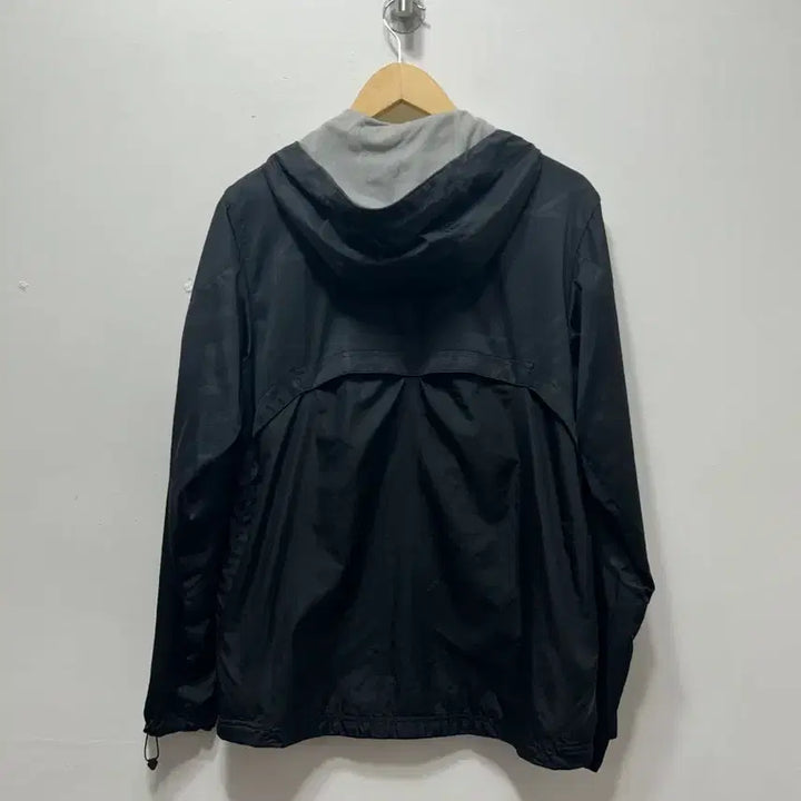 [BUNJANG] Nike SPARQ Black Windbreaker Hoodie Zip-up (2020) / 나이키 블랙 바람막이 후드 집업 SPARQ M 2020