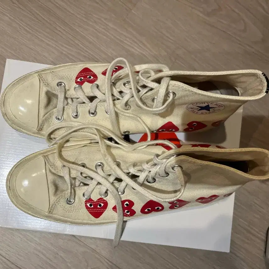[BUNJANG] Converse x Comme des Garcons Chuck 70 High Multi-Heart White Sneakers / 컨버스 x 플레이 꼼데가르송 척 70 하이 멀티하트 화이트