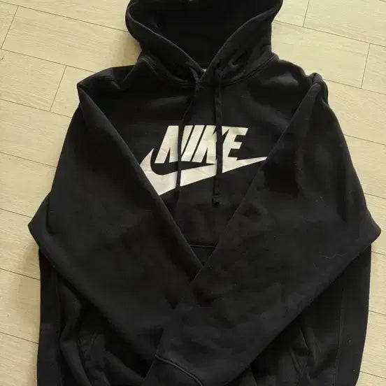 [BUNJANG] Nike Black Hoodie / 나이키 블랙 후드티