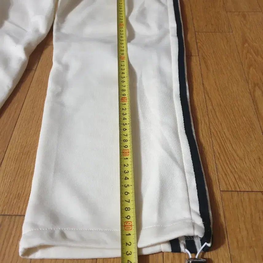 [BUNJANG] Ivory Training Pants / 아이보리 삼선 트레이닝 팬츠 허리밴드 기장92정도