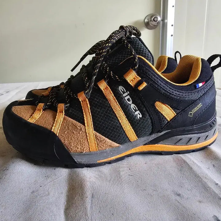 [BUNJANG] Gore-Tex Hiking Shoes / 블랙/브라운 고어텍스 등산화 230미리트레킹화 운동화