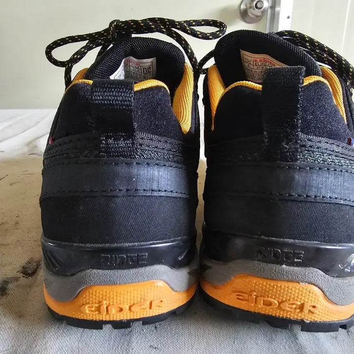 [BUNJANG] Gore-Tex Hiking Shoes / 블랙/브라운 고어텍스 등산화 230미리트레킹화 운동화