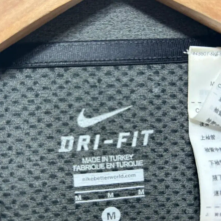 [BUNJANG] Nike Hooded Running Jacket (M) / 나이키 후드 집업 러닝 봄여름 후드자켓 M