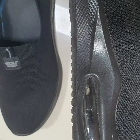 [SOLD OUT] 르카프 블랙 슬립온 운동화