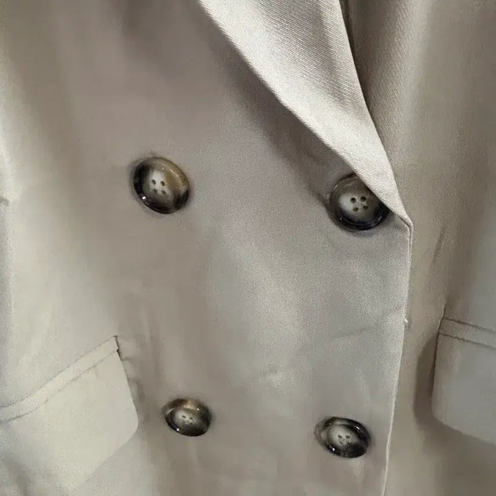 [BUNJANG] Beige Double Button Jacket / 베이지색 더블 버튼 자켓