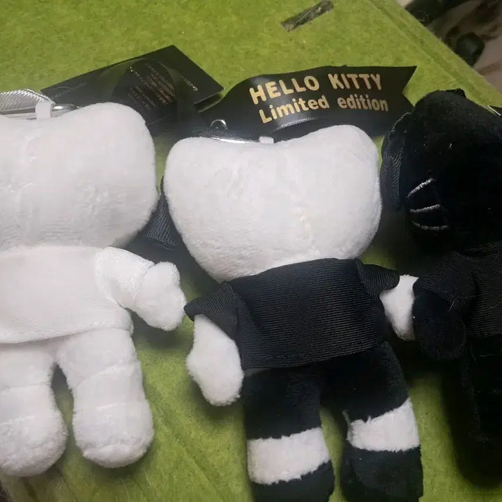 [SOLD OUT] 나이키 키티 콜라보키링 3종일괄