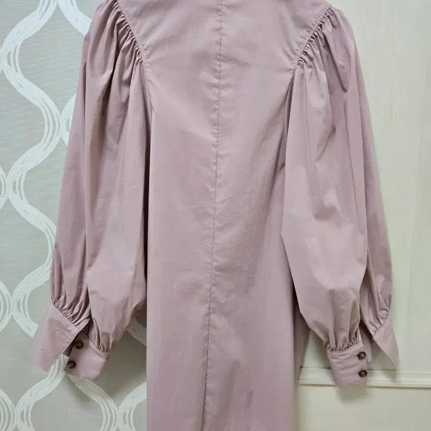 [SOLD OUT] 쥬크 퍼프블라우스 66 상태최상