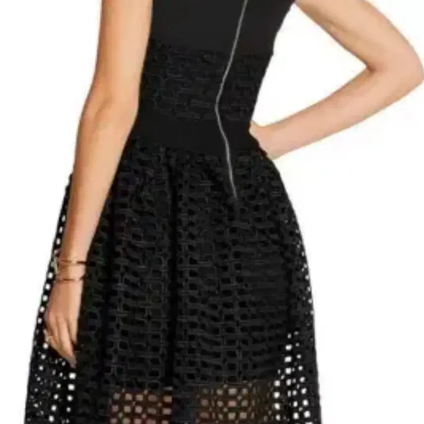 [BUNJANG] Maje Black Punching Detail Dress / 마쥬 블랙 펀칭 원피스