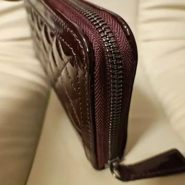[BUNJANG] Burberry Quilted Burgundy Long Wallet / 버버리 퀼팅 버건디  장지갑