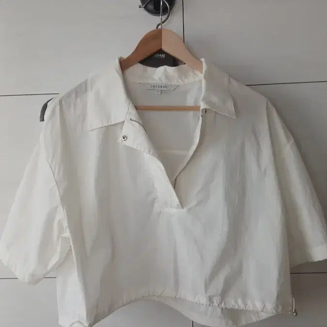 [BUNJANG] Loeuvre White Blouse Free Size / 루에브르 LOEUVRE 흰색 블라우스 F사이즈 44-66 상태좋음