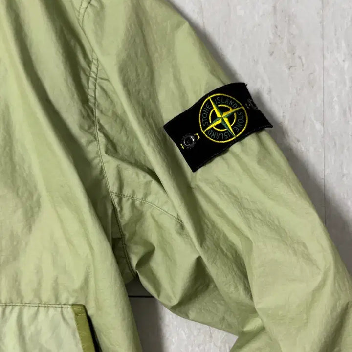 [BUNJANG] Stone Island 21ss Membrana Jacket Light Green / 21ss 스톤아일랜드 멤브라나 자켓 라이트 그린