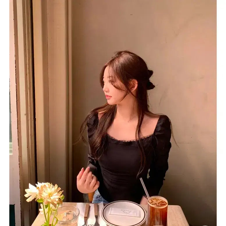 [BUNJANG] JeniO Clean Square Lace Blouse - Black (New) / [제니오,새상품] 클린 스퀘어 레이스 블라우스 블랙