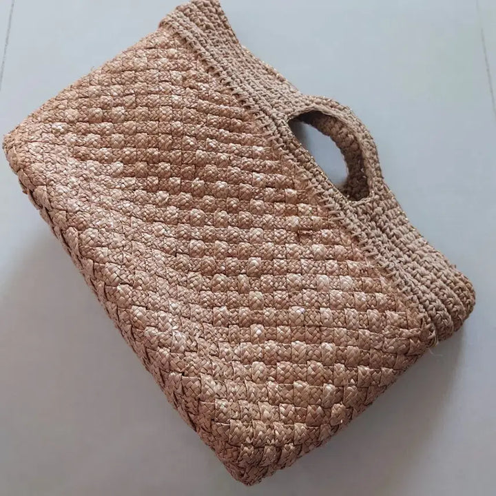 [BUNJANG] Rattan Tote Bag with Cherry Brooch / 체리브로치 장식 라탄 토트백 (사이즈 큼)