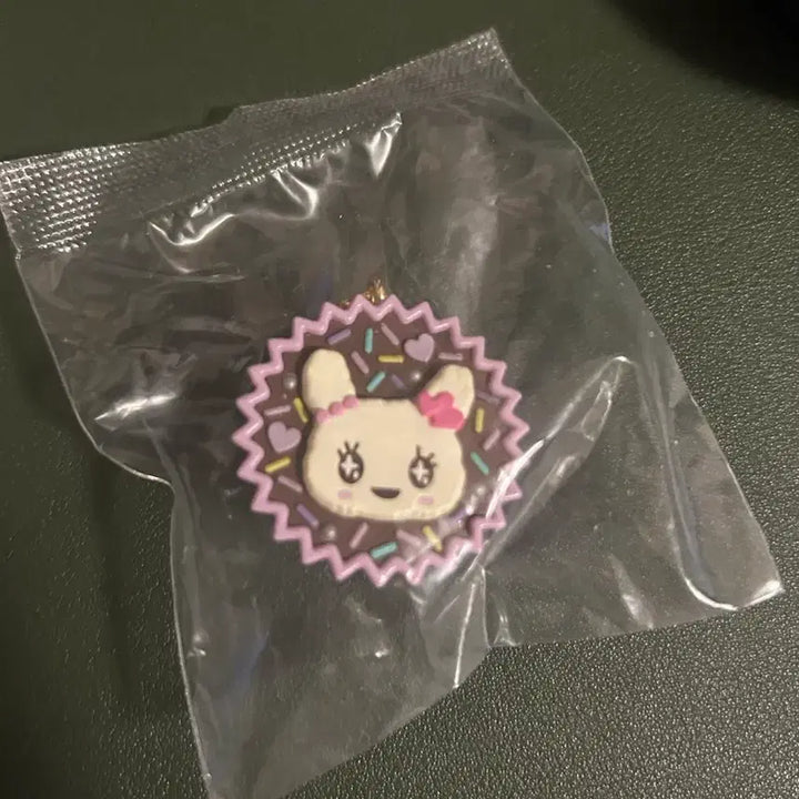 [BUNJANG] Tamagotchi Handmade Snack Charm Gacha Lovelychi Sealed / 다마고치 수제 간식 참 가챠 러블리치 미개봉