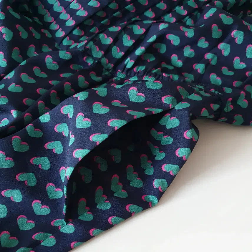 [BUNJANG] Heart Pattern Silk Blend Dress, Size 2 / 네이비 하트 패턴 실크 혼방 원피스 2사이즈