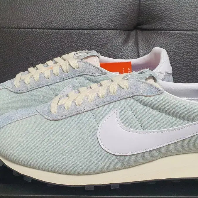 [BUNJANG] Nike Air Max 270 Light Blue Denim Sneakers / 나이키  270 라이트블루 데님 스니커즈 새제품