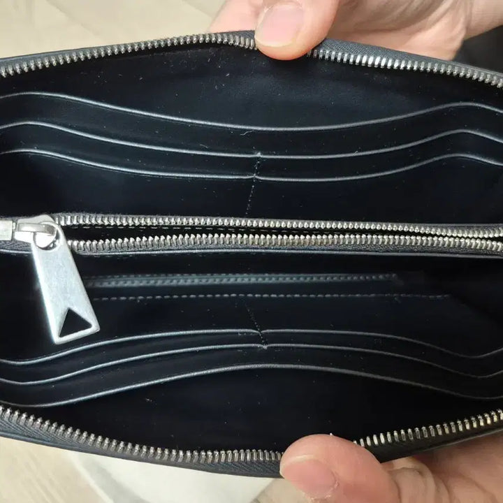 [BUNJANG] Bottega Veneta Intrecciato Zipper Long Wallet / 보테가베네타 인트레치아토 지퍼 장지갑