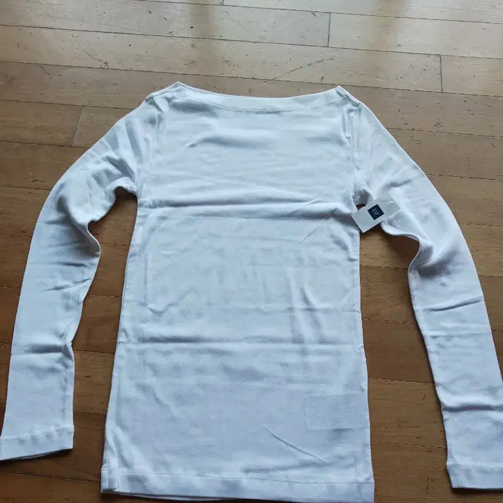 [BUNJANG] Gap Modern Boatneck T-Shirt White (New) / Gap의 모던 보트넥 티셔츠 S 화이트(새상품)