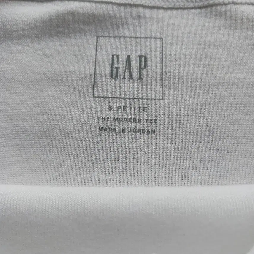 [BUNJANG] Gap Modern Boatneck T-Shirt White (New) / Gap의 모던 보트넥 티셔츠 S 화이트(새상품)