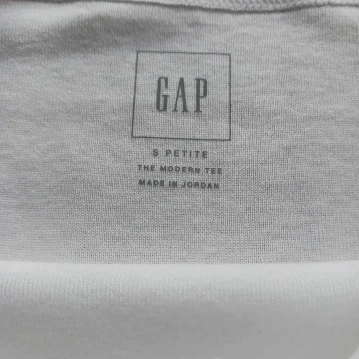 [BUNJANG] Gap Modern Boatneck T-Shirt White (New) / Gap의 모던 보트넥 티셔츠 S 화이트(새상품)