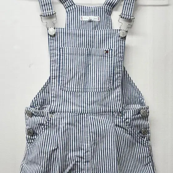 [BUNJANG] Tommy Hilfiger Kids Striped Overalls Shorts Size 140 / 타미힐피거 스트라이프 반바지 멜빵바지 판매합니다.(택포)