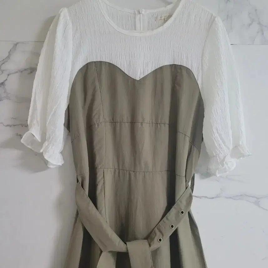 [BUNJANG] Plastic Island One-Piece Dress / 플라스틱 아일랜드 원피스