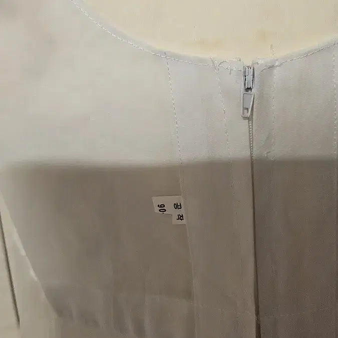 [BUNJANG] Unused Hanbok Underskirt / (시착만함) 한복 속치마