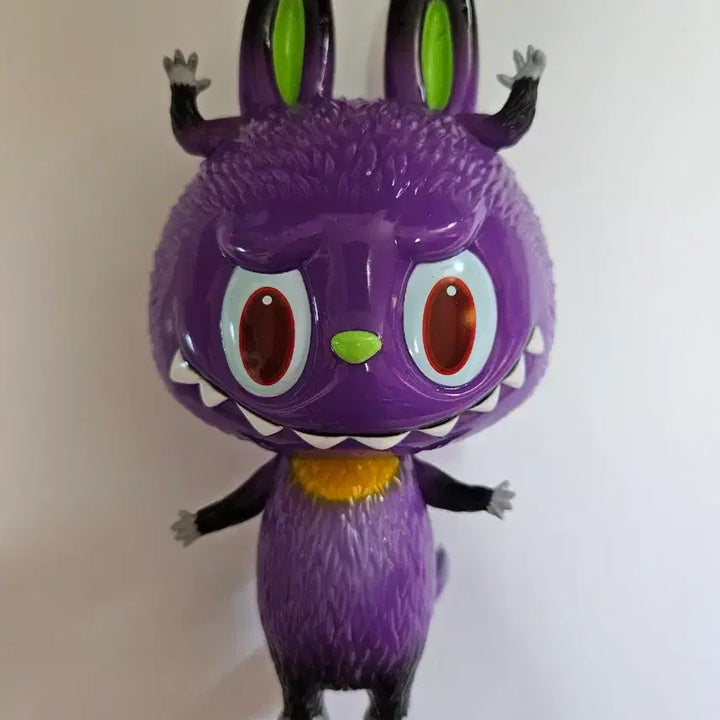 [BUNJANG] Signed Purple Labubu Figure / 보라색 라부부 판매