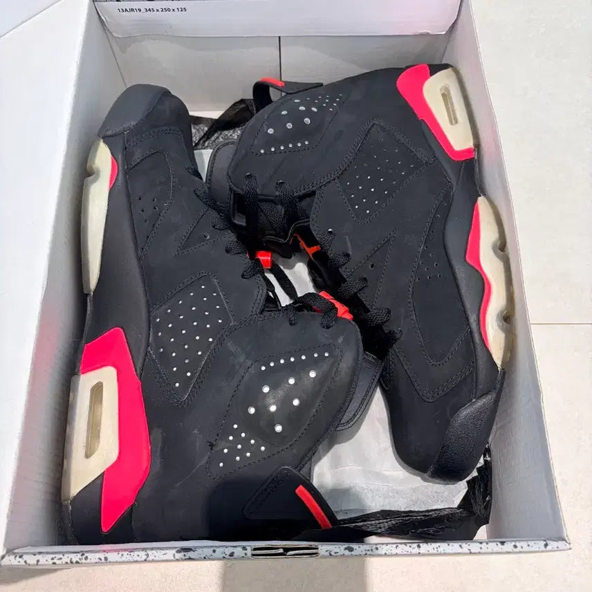 [BUNJANG] Nike Jordan 6 Infrared Basketball Shoes / 조던6 인프라레드 9.5