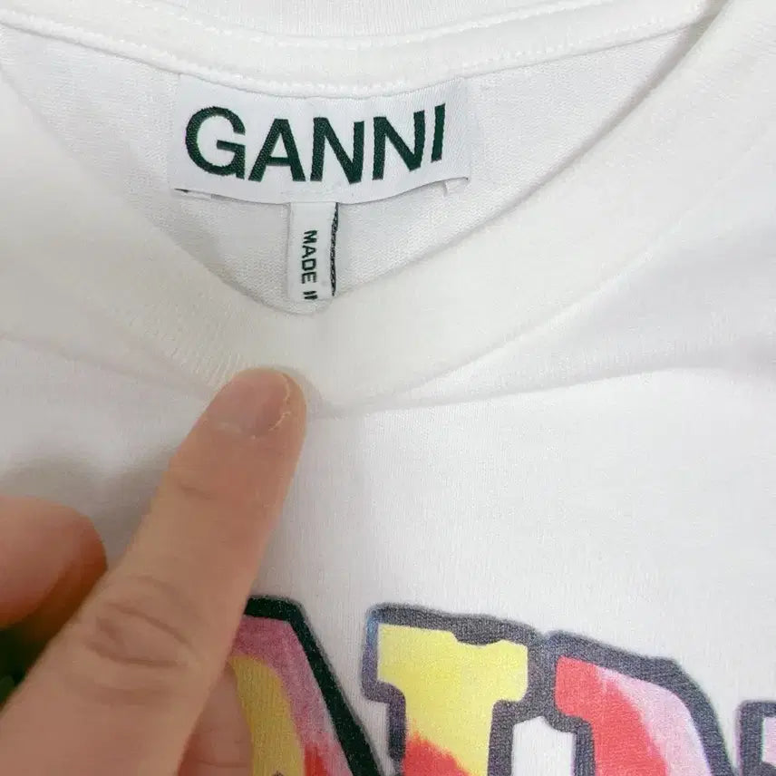 [BUNJANG] GANNI Smile Short Sleeve T-Shirt White / 가니 GANNI 스마일 반팔 티셔츠 화이트