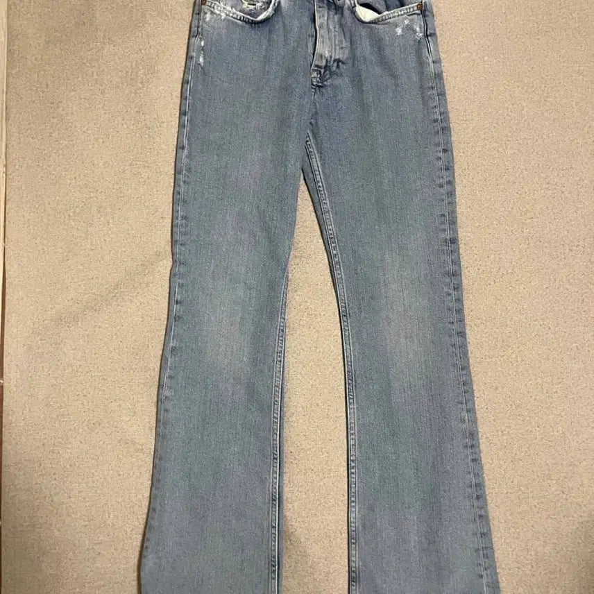 [BUNJANG] Acne Studios Destroyed Bootcut Denim Jeans Size 24 / 아크네 스튜디오 디스트로이드 부츠컷 데님 24