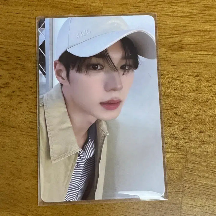 [BUNJANG] AlphaDriveOne Junseo Elleman Group Photocard / 알파드라이브원 준서 엘르맨 단체버전 포카 양도